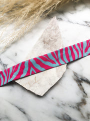 PULSOS BRAZALETE LETRA