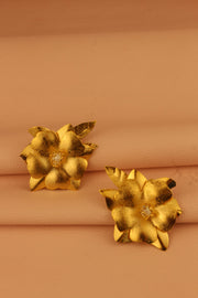 ARETE FLOR CON HOJAS