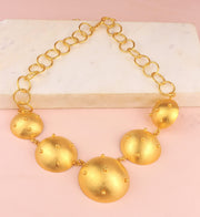 COLLAR MEDIA ESFERA CON BALINES